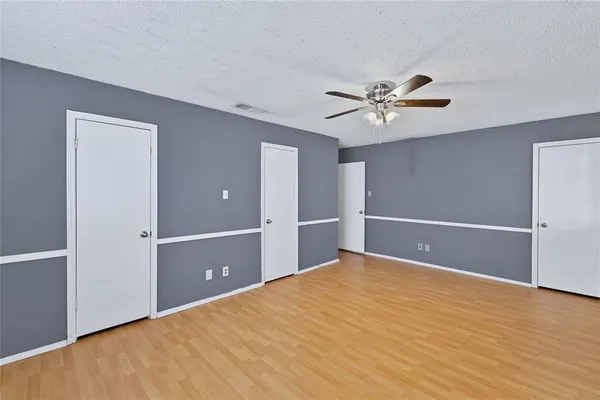 $2,200 | 5426 Winton Street, Dallas, TX 75206