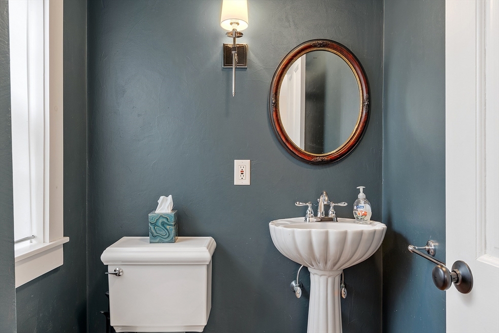1019 North Road Carlisle, MA 01741 - Photo 12 of 31 a bathroom with a toilet and a sink