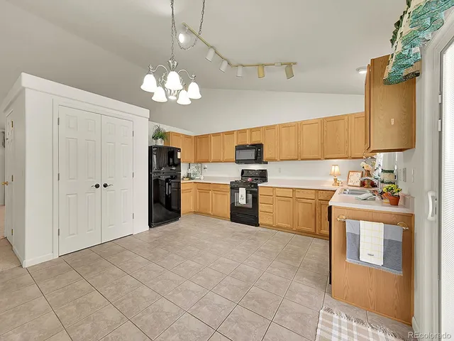 $600,000 | 10600 West Girard Avenue, Lakewood, CO 80227