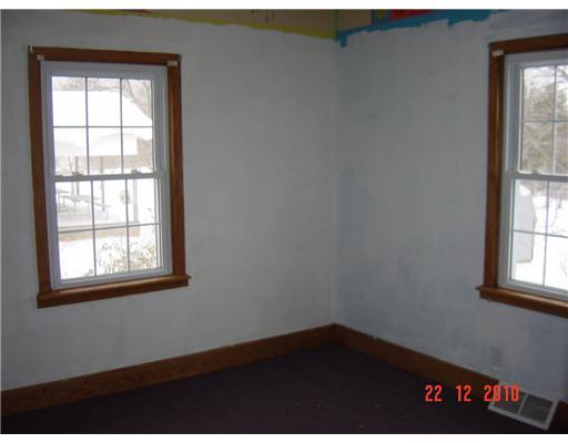 734 Mercer Road Greenville, PA 16125 - Photo 4 of 13 Interior Space/Layout.