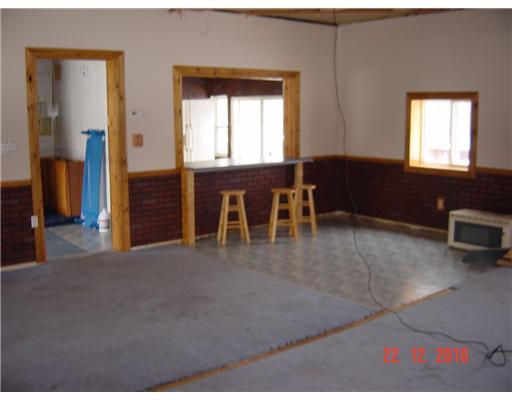 734 Mercer Road Greenville, PA 16125 - Photo 8 of 13 Interior Space/Layout.