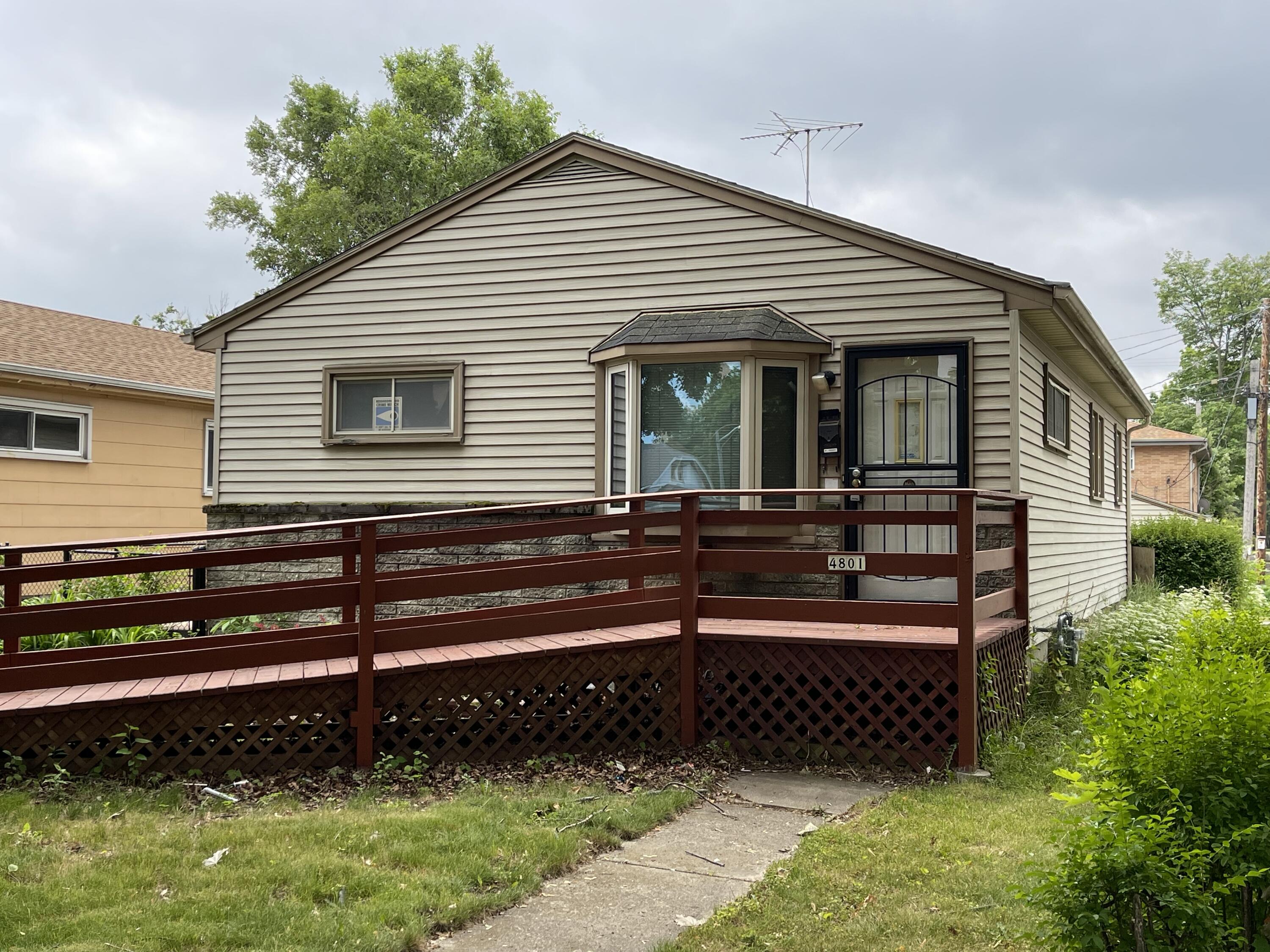 4801 West Luscher Avenue Milwaukee, WI 53218 - Photo 1 of 1 Front of Home