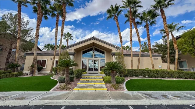 $1,395 | 8985 South Durango Drive, Unit 1087, Las Vegas, NV 89113