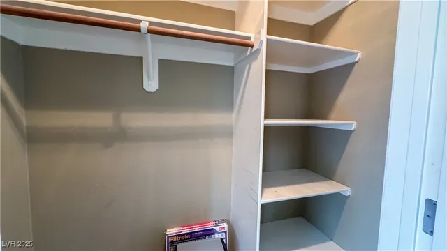 $1,395 | 8985 South Durango Drive, Unit 1087, Las Vegas, NV 89113