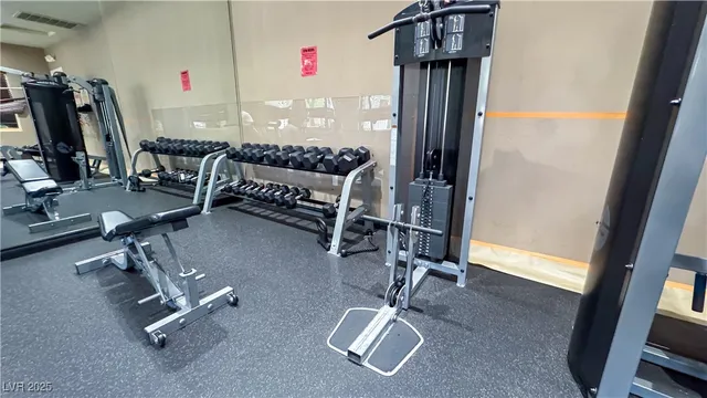 $1,395 | 8985 South Durango Drive, Unit 1087, Las Vegas, NV 89113