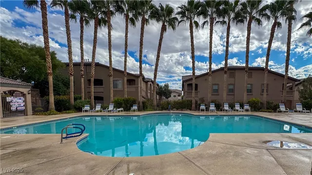 $1,395 | 8985 South Durango Drive, Unit 1087, Las Vegas, NV 89113