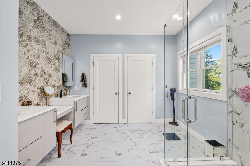 1993 Amwell Road Somerset, NJ 08873 - Photo 21 of 45