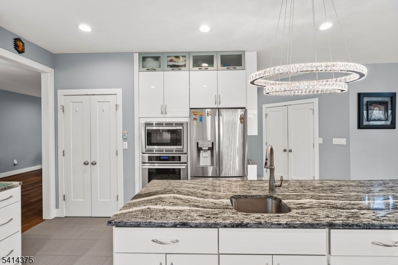 1993 Amwell Road Somerset, NJ 08873 - Photo 9 of 45