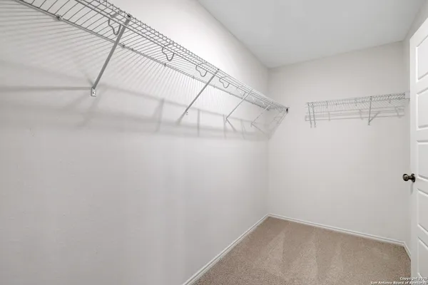 $1,995 | 11637 Anselmo, San Antonio, TX 78254