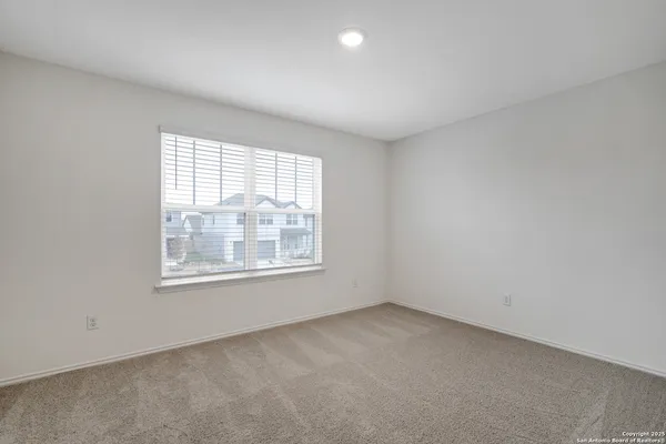 $1,995 | 11637 Anselmo, San Antonio, TX 78254