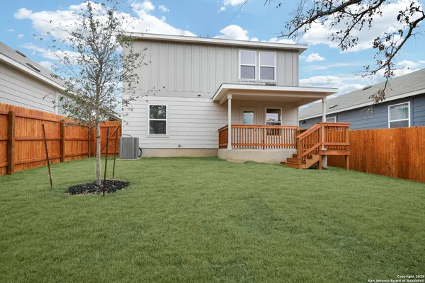 $1,995 | 11637 Anselmo, San Antonio, TX 78254