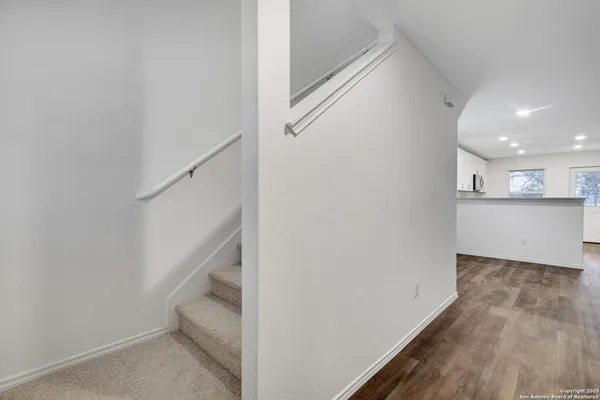 $1,995 | 11637 Anselmo, San Antonio, TX 78254