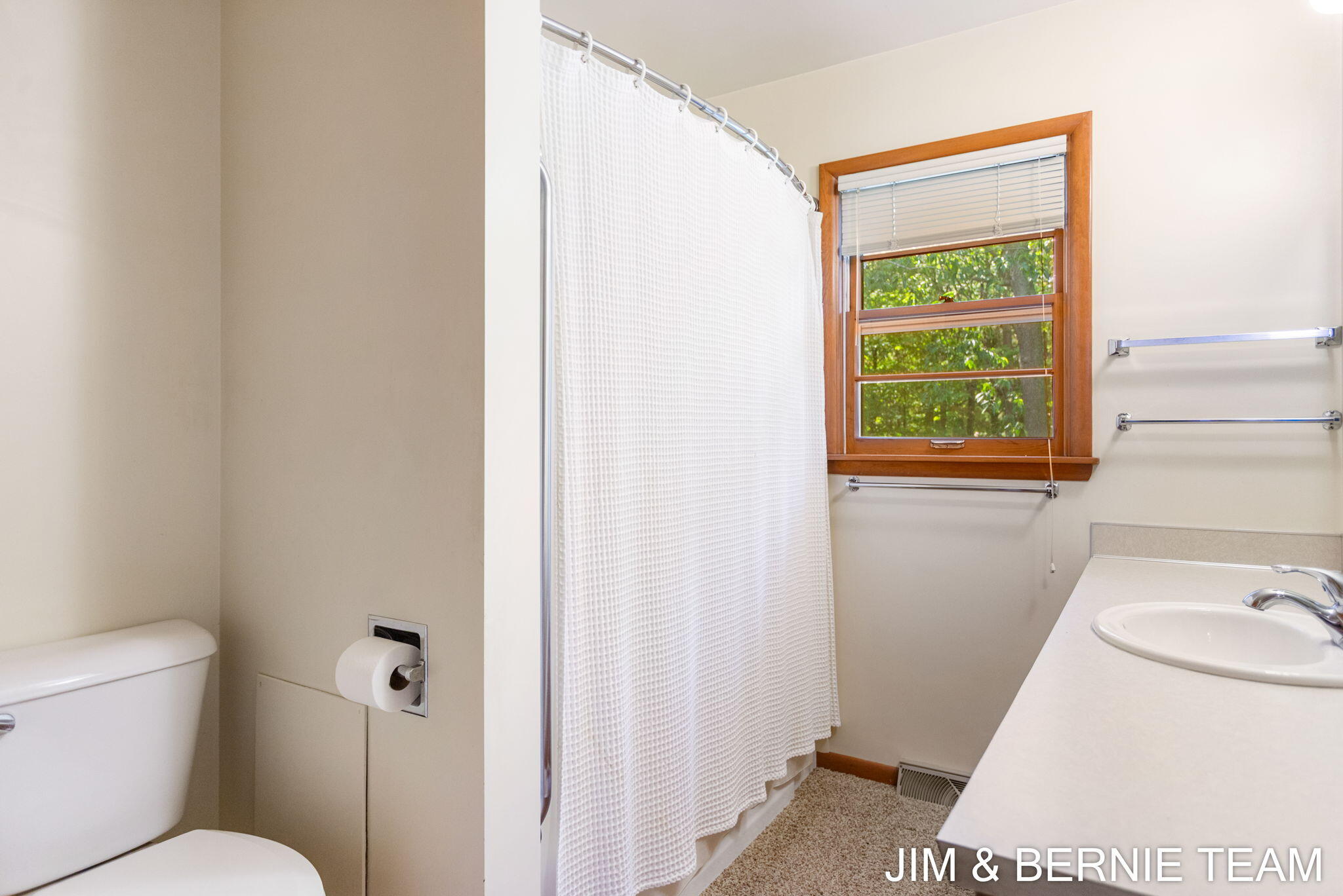 352 Beeline Road Holland, MI 49424 - Photo 28 of 64 29