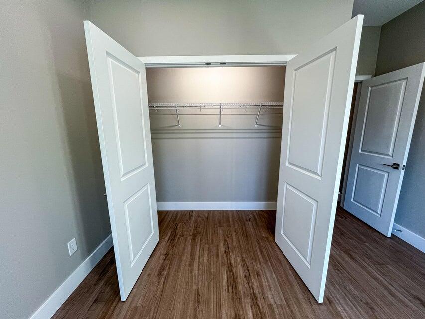 2885 Leahs Lane Navarre, FL 32566 - Photo 17 of 26 20241208211725160120000000-o