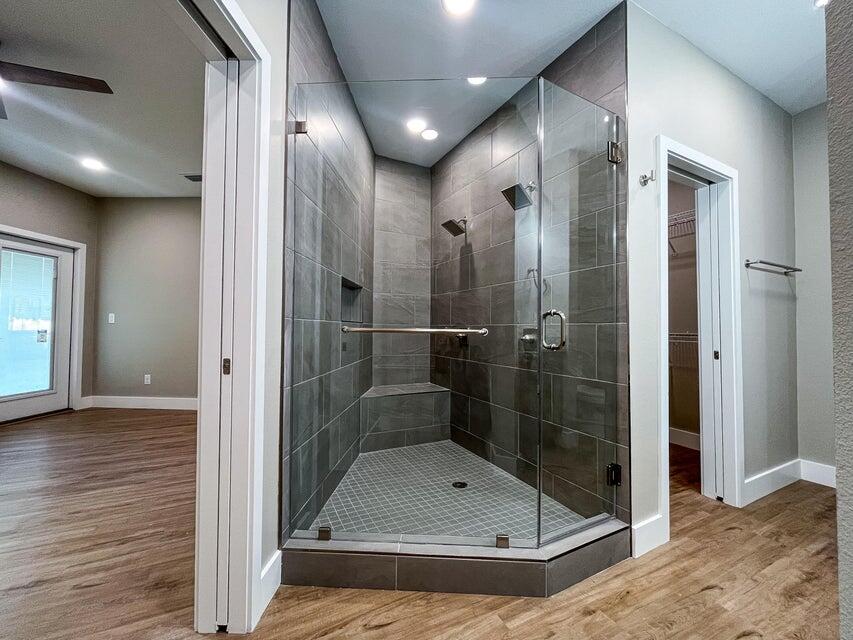 2885 Leahs Lane Navarre, FL 32566 - Photo 8 of 26 20241208211644302862000000-o