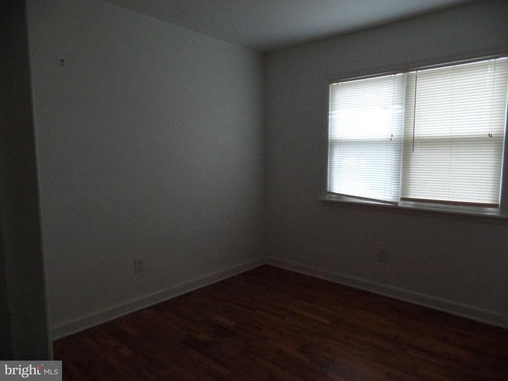 24391 Chestertown Road Chestertown, MD 21620 - Photo 6 of 11 Bedroom