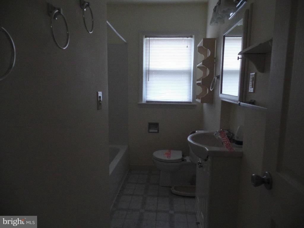 24391 Chestertown Road Chestertown, MD 21620 - Photo 8 of 11 Bath