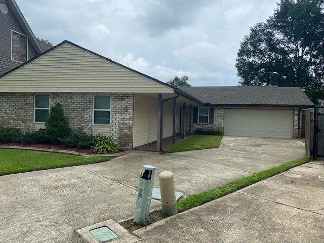 $2,500 | 5 Nimitz Drive, Harahan, LA 70123