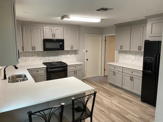 $2,500 | 5 Nimitz Drive, Harahan, LA 70123