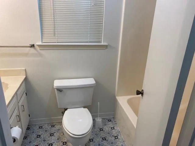 $2,500 | 5 Nimitz Drive, Harahan, LA 70123