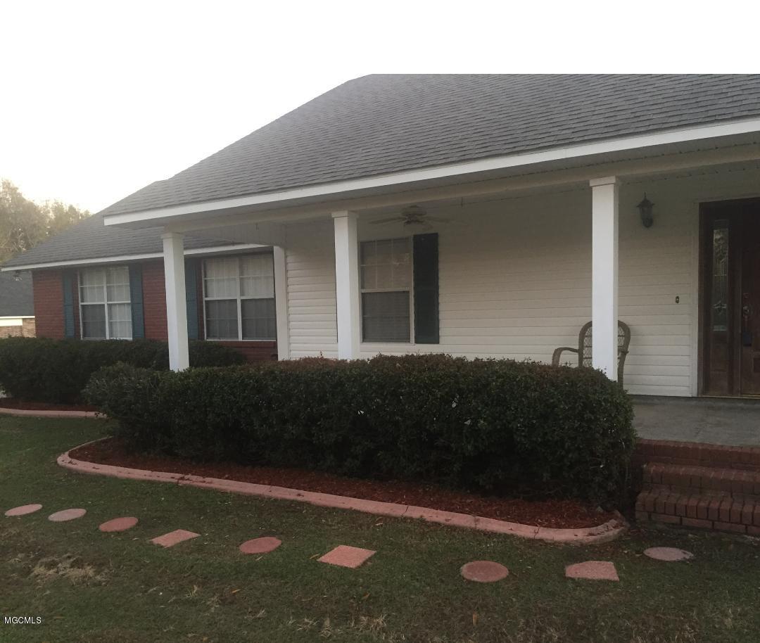 18801 West Wortham Road Saucier, MS 39574 - Photo 9 of 16 Screenshot_20191202-183740~2