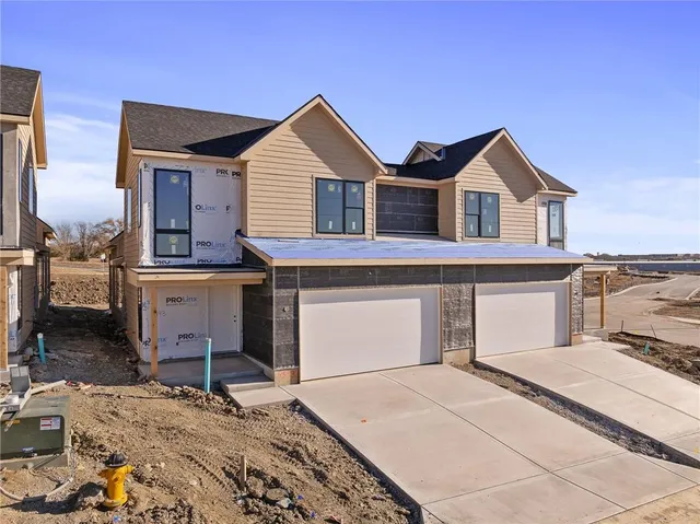 $654,200 | 9593 Jupiter Street, Lenexa, KS 66219
