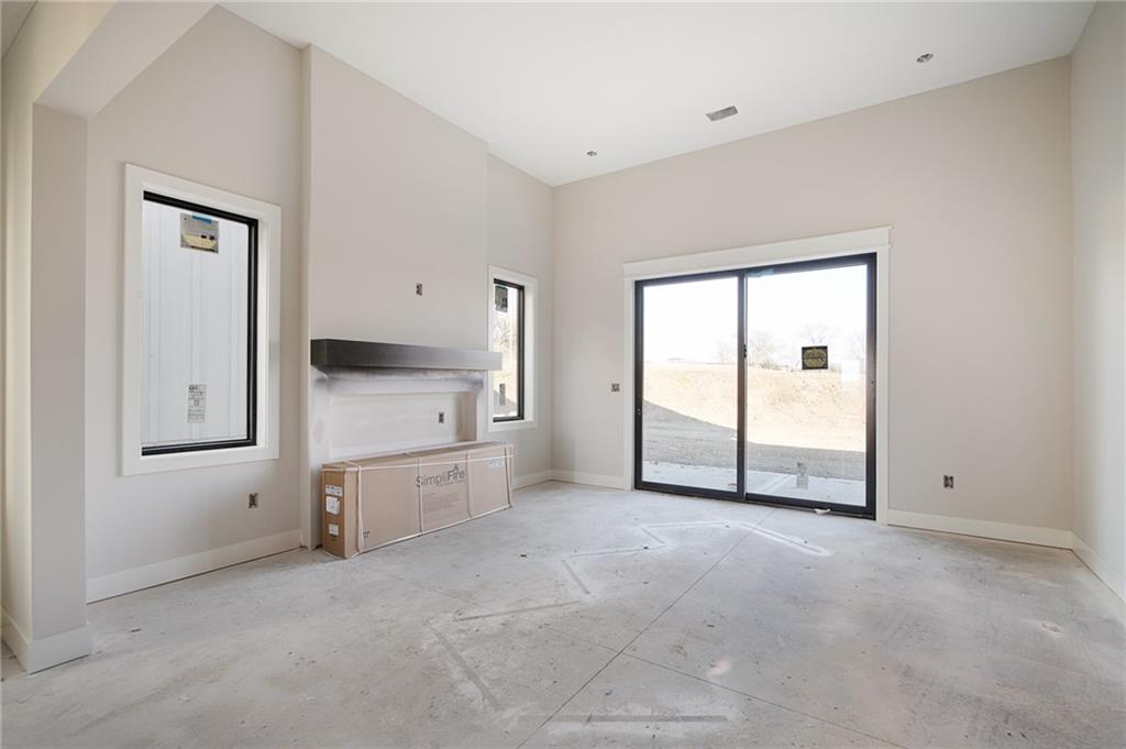 9593 Jupiter Street Lenexa, KS 66219 - Photo 6 of 60