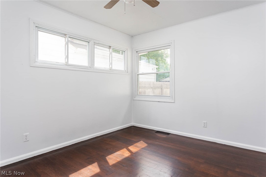 431 Berkshire Road Elyria, OH 44035 - Photo 11 of 13