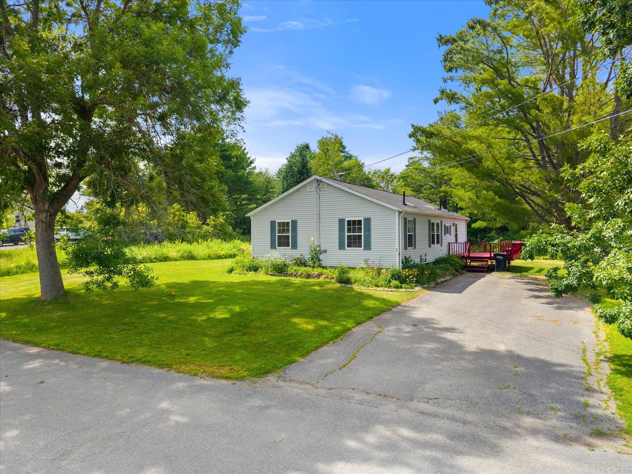 47 Shepherd Drive Bangor, ME 04401 - Photo 2 of 43 47 Shepherd Dr