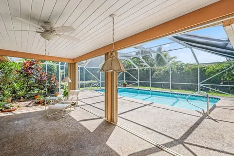 $949,000 | 73 Fairview East, Tequesta, FL 33469