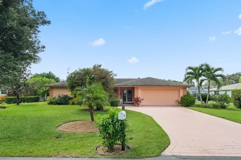 $949,000 | 73 Fairview East, Tequesta, FL 33469
