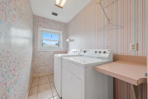 $949,000 | 73 Fairview East, Tequesta, FL 33469