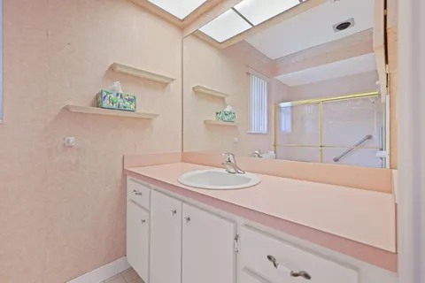 $949,000 | 73 Fairview East, Tequesta, FL 33469