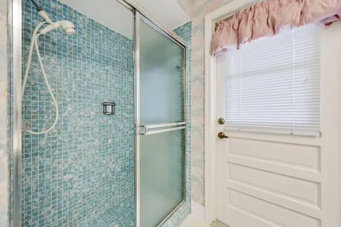 $949,000 | 73 Fairview East, Tequesta, FL 33469