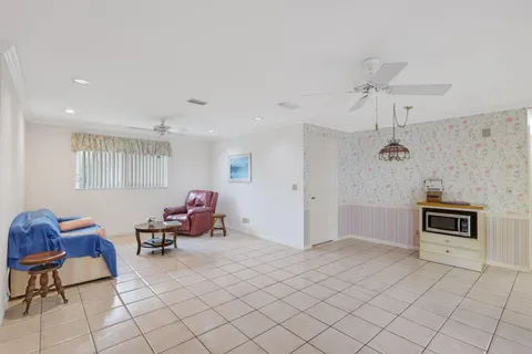 $949,000 | 73 Fairview East, Tequesta, FL 33469