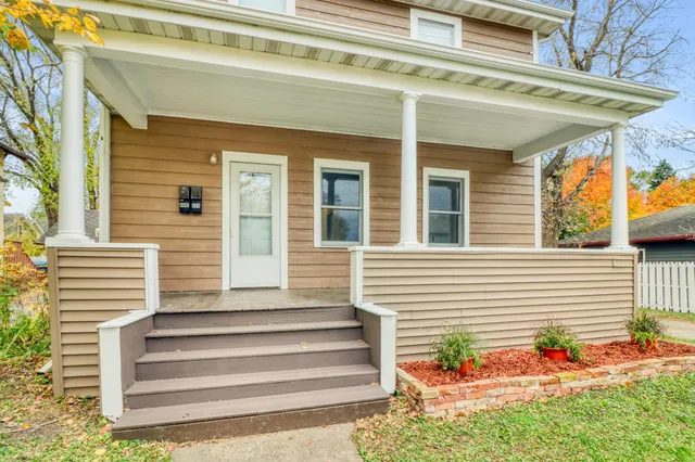 $240,000 | 609 3rd Avenue South, Moorhead, MN 56560