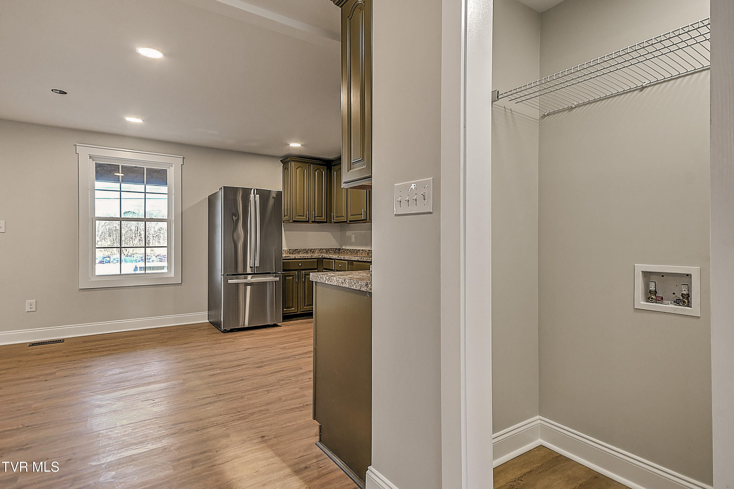 104 Powell Street Greeneville, TN 37745 - Photo 13 of 39 104 Powel St DA-14