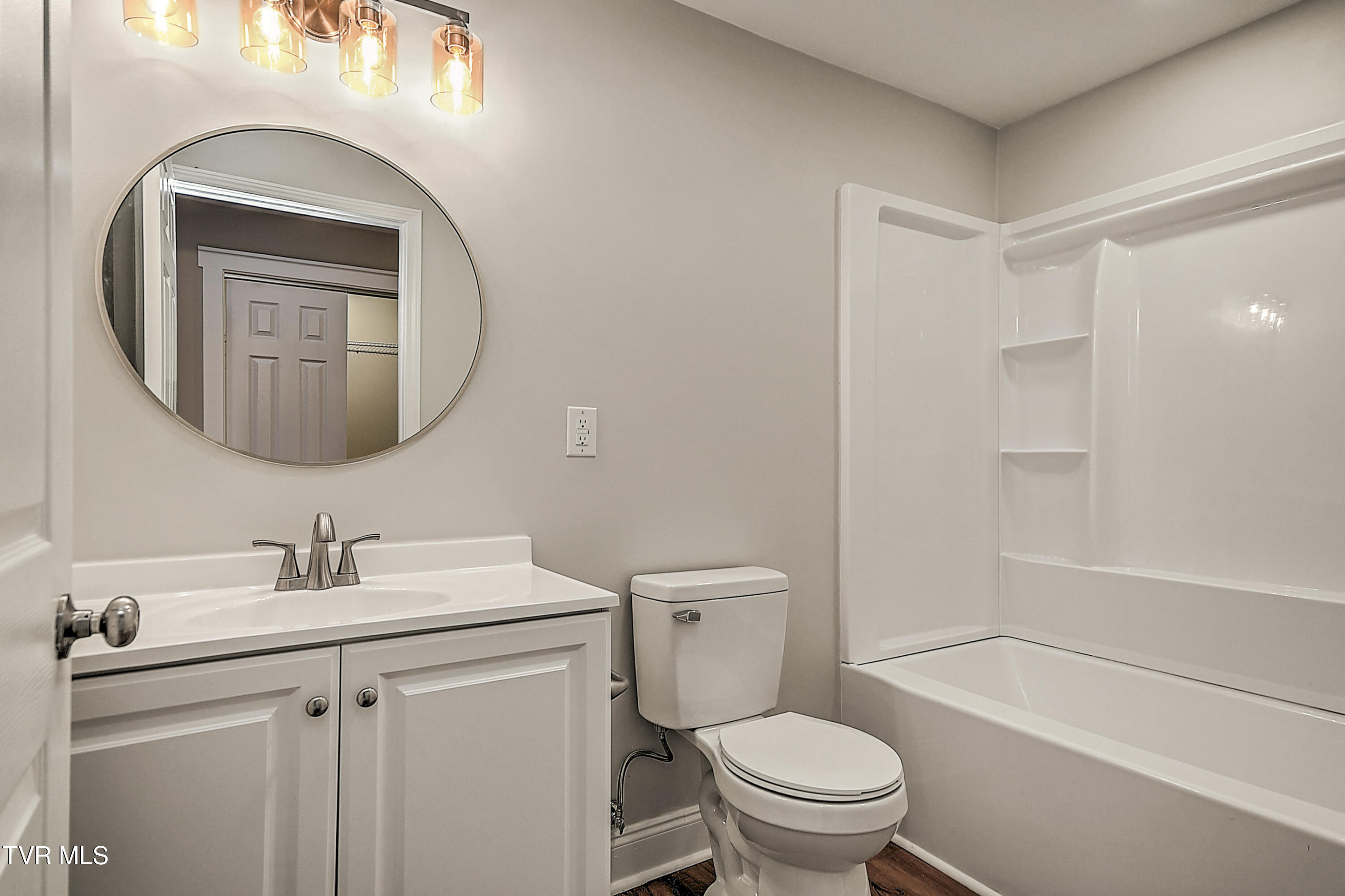 104 Powell Street Greeneville, TN 37745 - Photo 14 of 39 104 Powel St DA-15