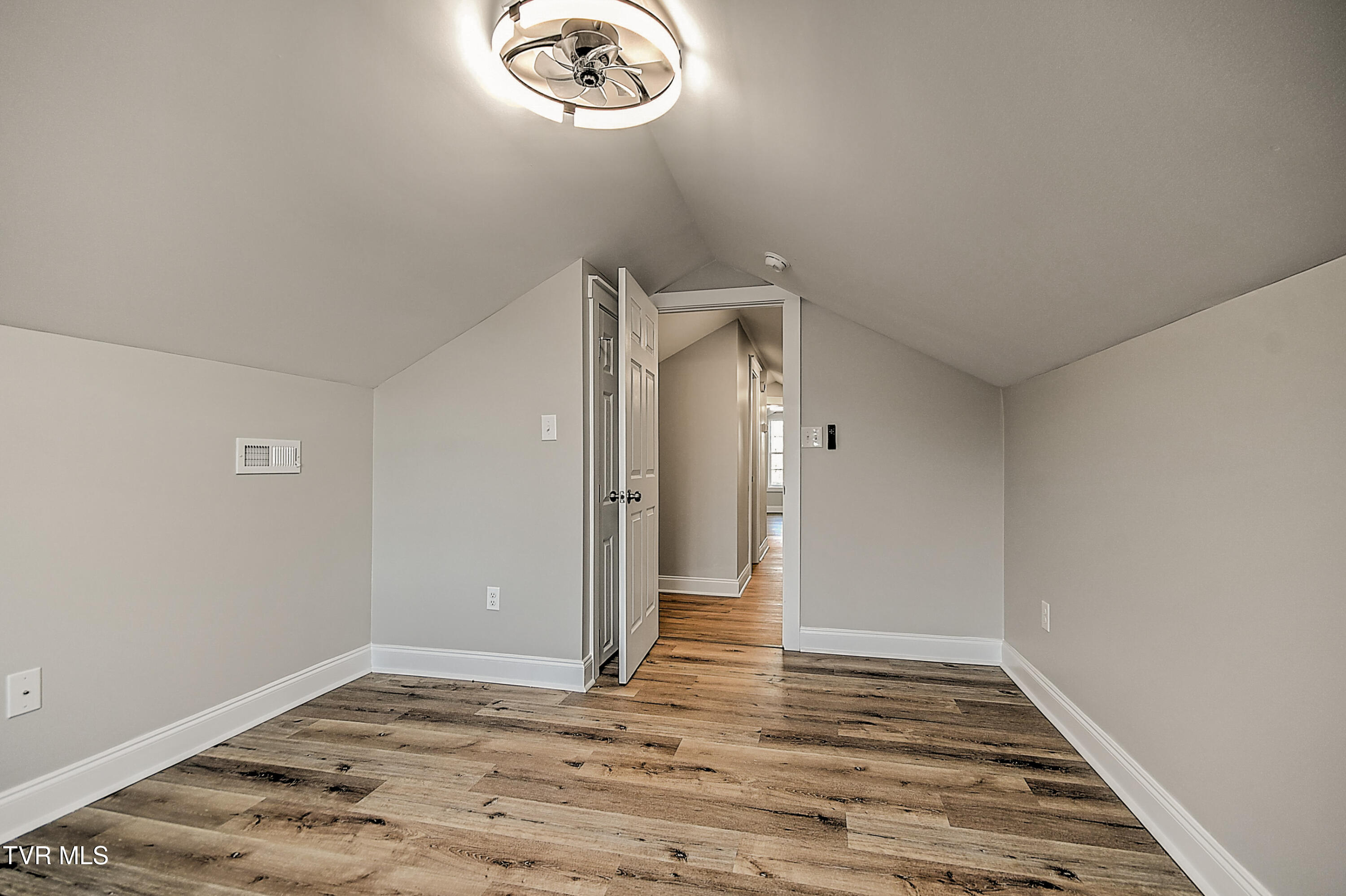 104 Powell Street Greeneville, TN 37745 - Photo 29 of 39 104 Powel St DA-30