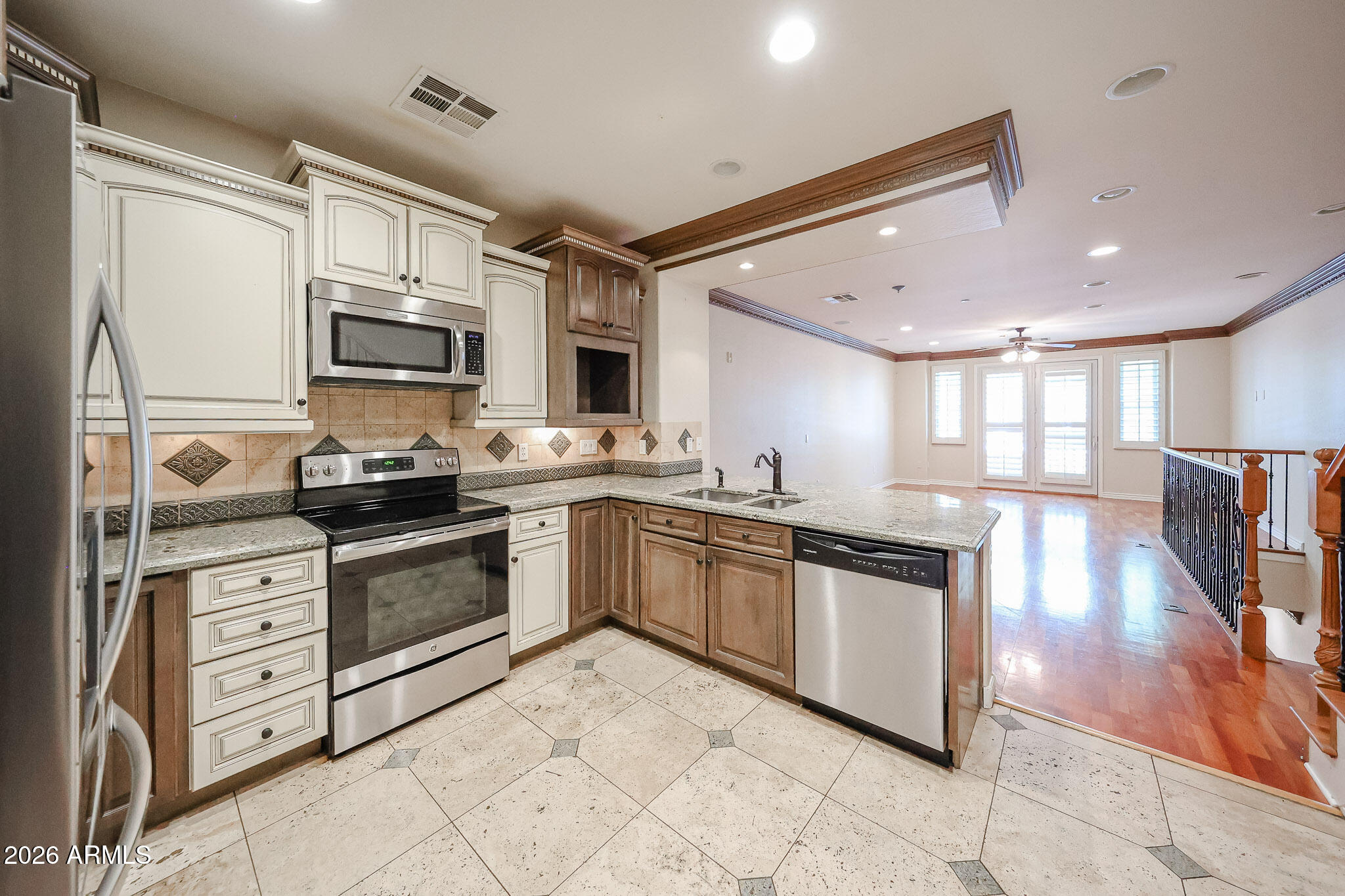 2434 East Roma Avenue Phoenix, AZ 85016 - Photo 18 of 40