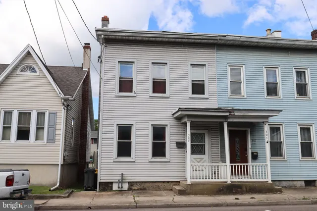 $229,900 | 305 Dock Street, Schuylkill Haven, PA 17972