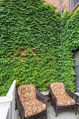 $3,300 | 406 Columbus Avenue, Unit 2, Boston, MA 02116