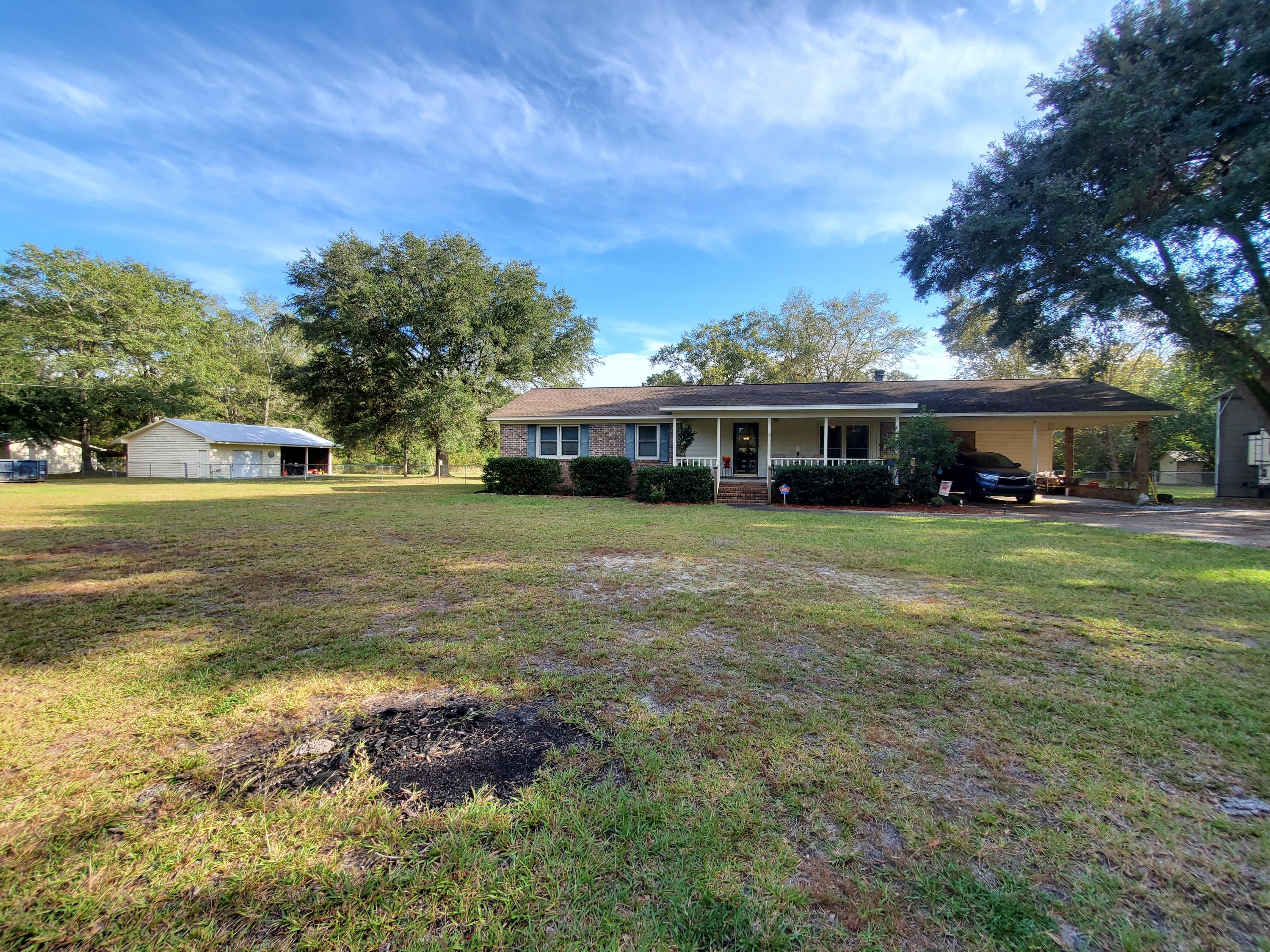 839 Winchester Road Walterboro, SC 29488 - Photo 3 of 88 20201101_145542
