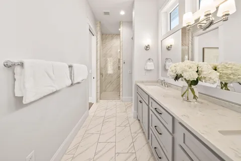 a view of walk in closet