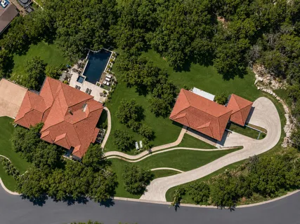 $3,995,000 | 405 Barrett Lane, Austin, TX 78733