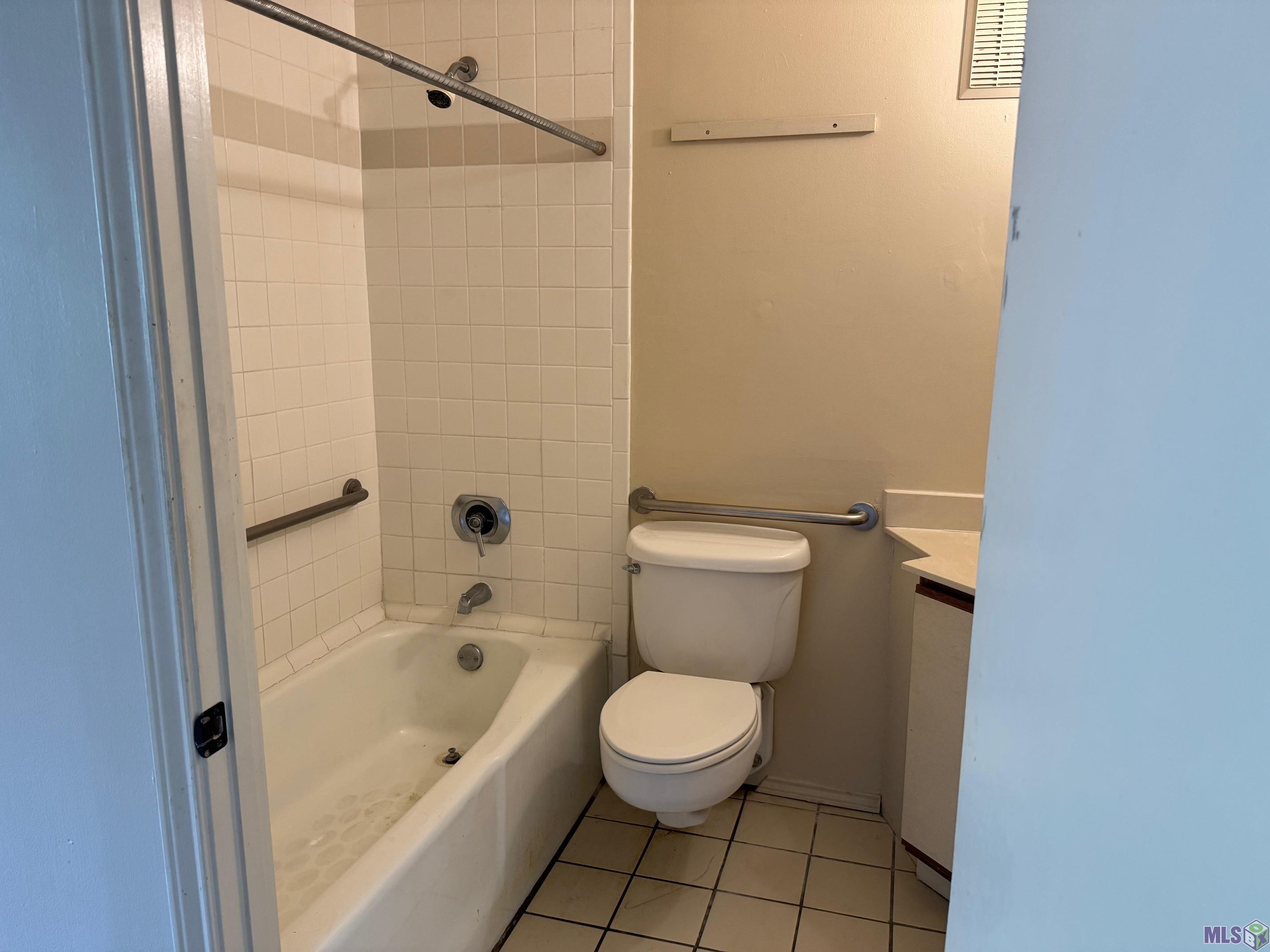 11550 Southfork Avenue, Unit 111 Baton Rouge, LA 70816 - Photo 16 of 20