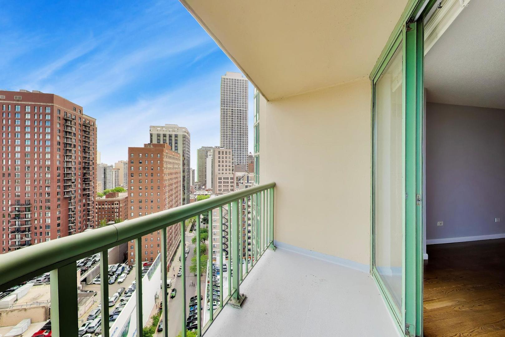 111 West Maple Street, Unit 1503 Chicago, IL 60610 - Photo 29 of 39 a view of balcony with city view