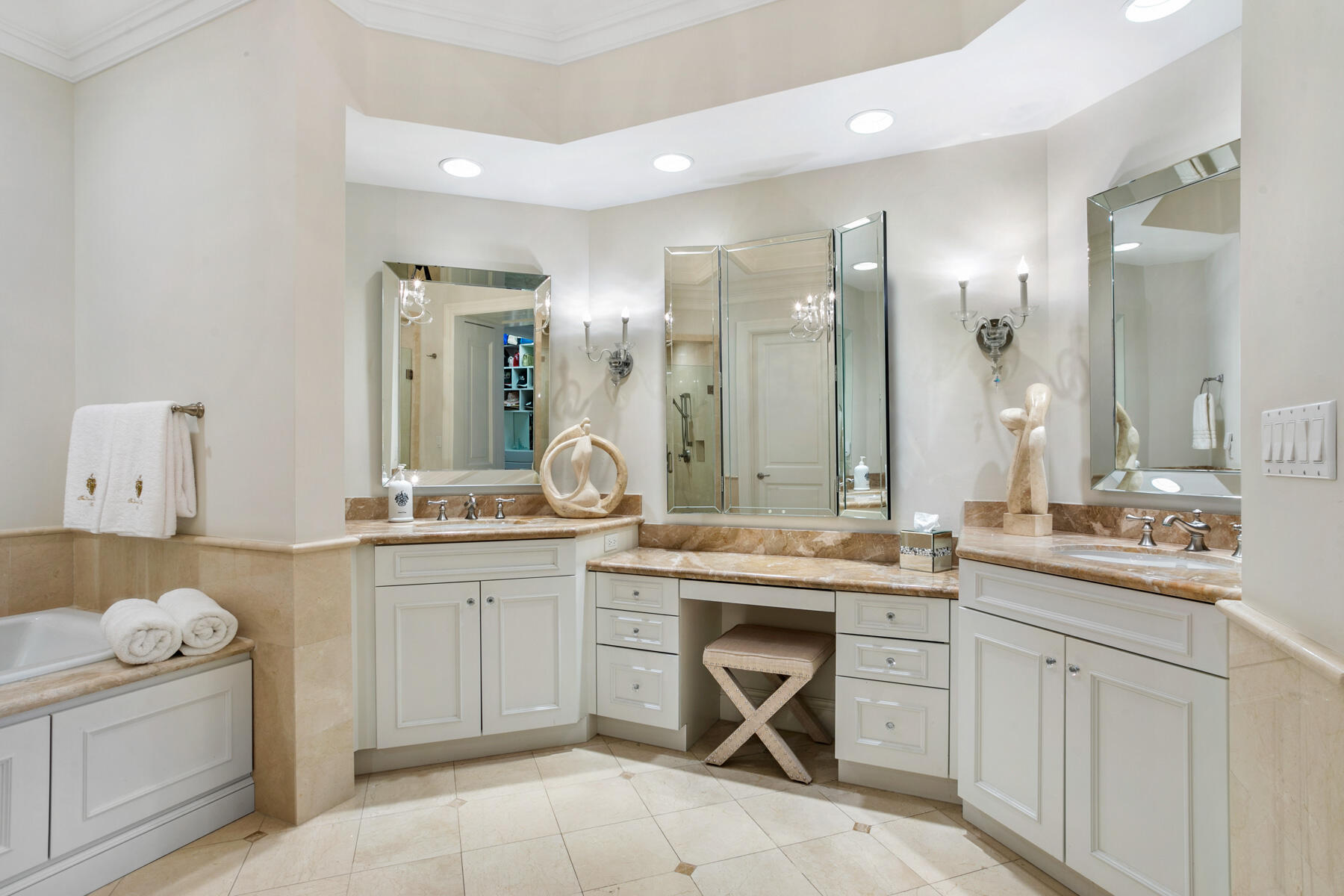 414 Red Hawk Drive Jupiter, FL 33477 - Photo 16 of 96 414_Red_Hawk_25_MLS