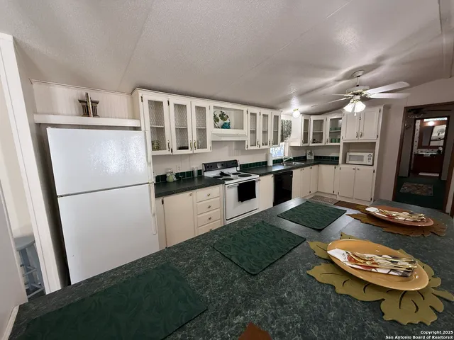 $399,000 | 1310 Springwood Drive, Spring Branch, TX 78070