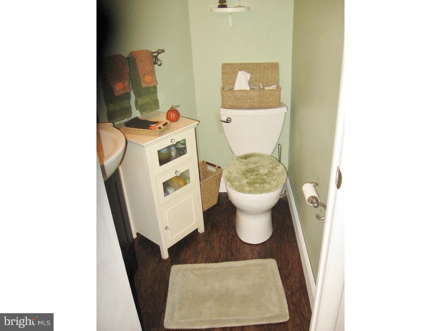 3206 Embarcadero Court, Unit TYPE Springfield, PA 19064 - Photo 14 of 24 Gallery Image 14